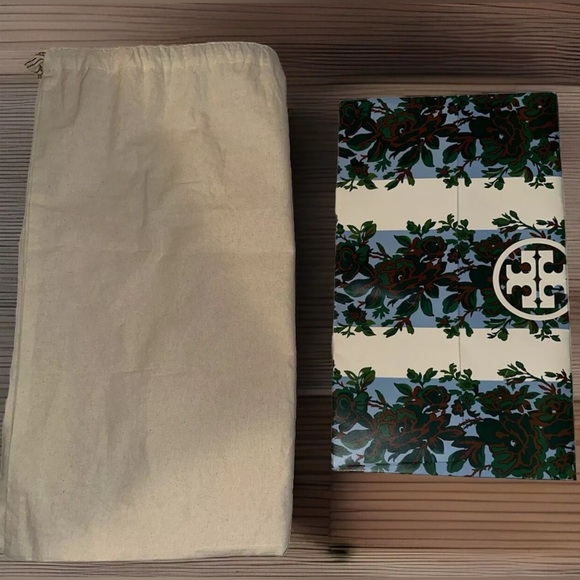 NEW Tory Burch Tan Leather Lee Radziwill Double Bag $1450 Plastic Wrap On - Picture 5 of 7